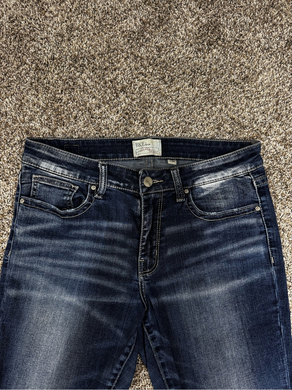 BKE Sabrina Skinny Jeans Women’s 28R Dark Wash Stretch Denim Buckle 28x31.5 - Picture 4 of 6